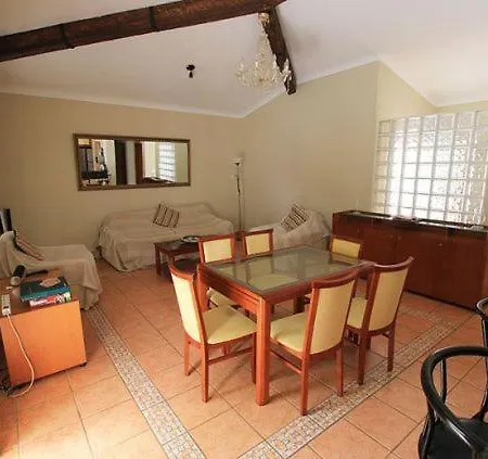 Praia Do Carvoeiro Sleeps 6 Pool Carvoeiro (Lagoa)
